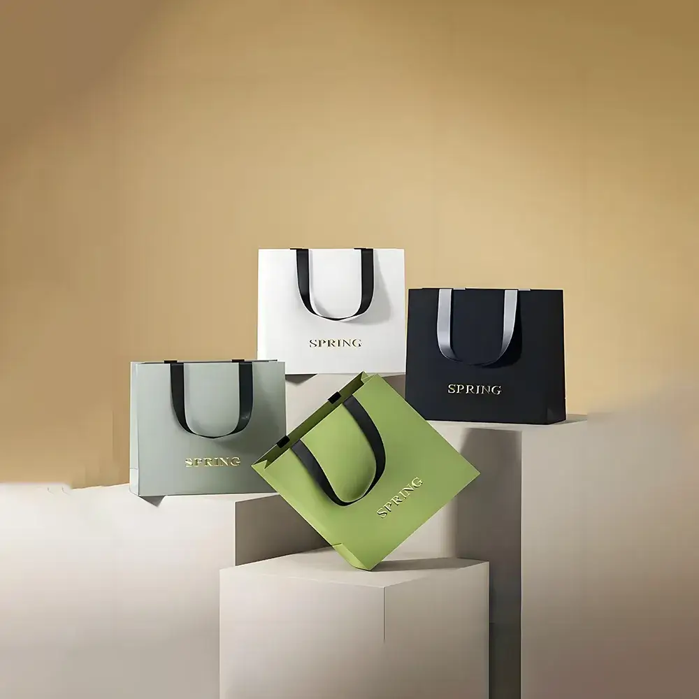 Foil Stamped Logos on Paper Bags Create a Lasting Impression